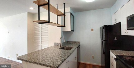 9706 Hellingly Pl in Gaithersburg, MD - Building Photo - Building Photo