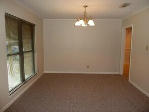 9122 Western Dr in Houston, TX - Building Photo - Building Photo
