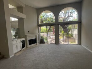 19302 Torreypines Cir in Huntington Beach, CA - Building Photo - Building Photo
