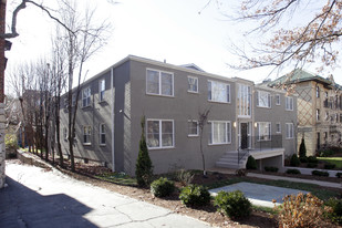 7508 Buckingham Dr Apartments