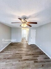 8573 Thomas Rd in Jonesboro, GA - Building Photo - Building Photo