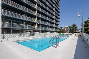 Sky Park - Newly Renovated in Lincoln, NE - Building Photo