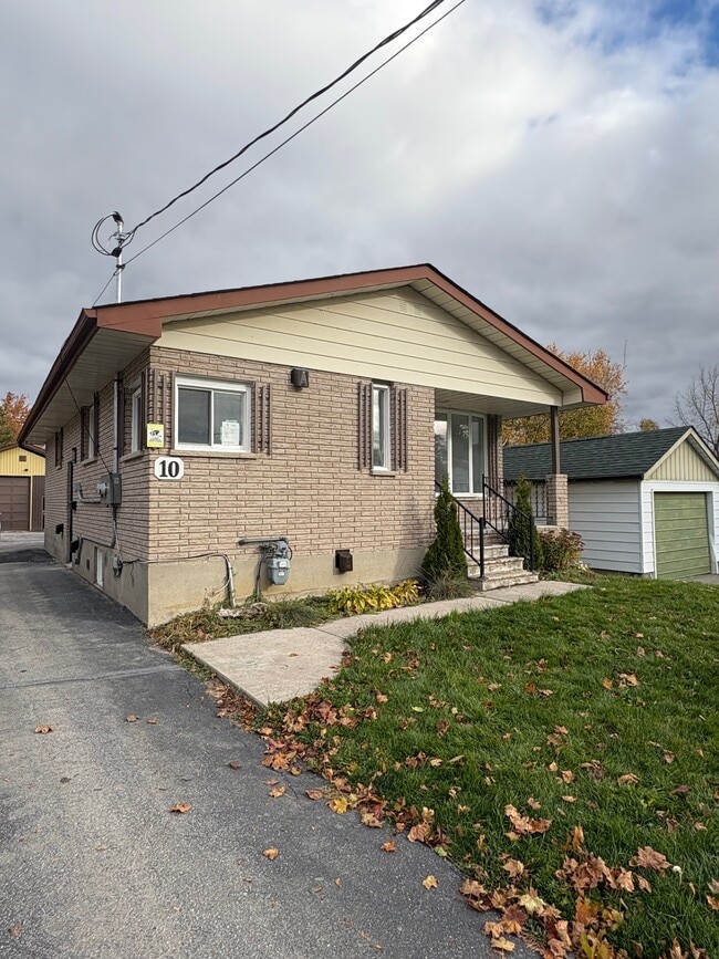 property at 10 Hamilton St