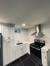 264 Lombard St in New Haven, CT - Building Photo - Building Photo
