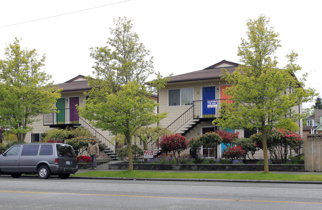 2210-2212 Colby Ave in Everett, WA - Foto de edificio