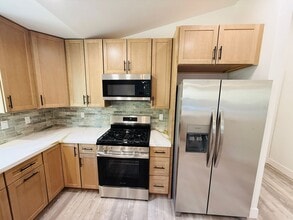 1084 Dedi Ave in South Lake Tahoe, CA - Building Photo - Building Photo