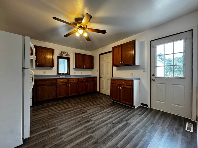property at 1426 9th St