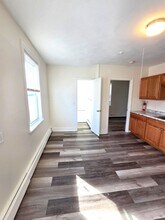 91-99 Ives Street, Unit 99 Ives #5 in Providence, RI - Foto de edificio - Building Photo