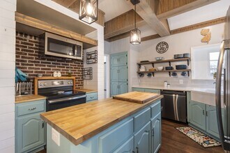 1510 Chestnut Cove Rd in Chapel Hill, TN - Building Photo - Building Photo