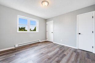 17 Waldemar Ave, Unit #301 in Boston, MA - Building Photo