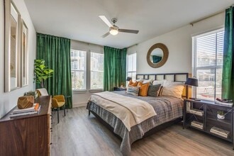 2738 South Shore Blvd in League City, TX - Building Photo - Building Photo