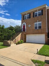 7334 Hampton Manor Pl in Springfield, VA - Building Photo - Building Photo