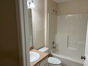 6368 NW 109th Pl in Alachua, FL - Building Photo - Building Photo