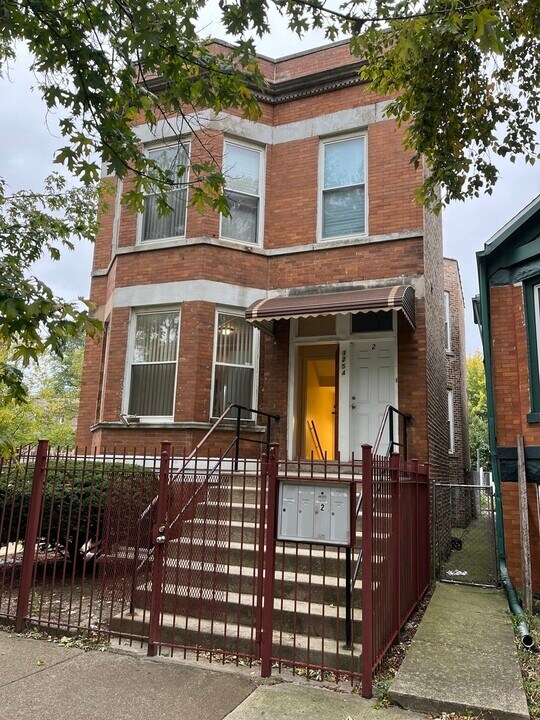 1254 S Kildare Ave in Chicago, IL - Foto de edificio