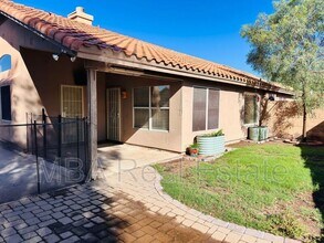 4463 E South Fork Dr in Phoenix, AZ - Building Photo - Building Photo