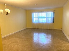 600 SE 2nd Ave, Unit K4 in Deerfield Beach, FL - Building Photo - Building Photo