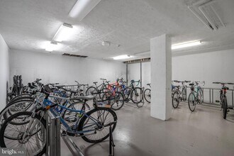 1730 Arlington Blvd in Arlington, VA - Building Photo - Building Photo