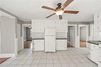 289 Mowry St, Unit 1 in Woonsocket, RI - Building Photo - Building Photo
