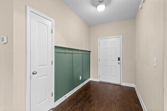 518 New Hanover Trl in Jacksonville, NC - Building Photo - Building Photo