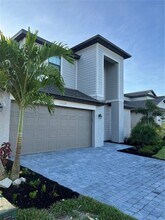 19524 Fishhawk Trl in Venice, FL - Building Photo - Building Photo