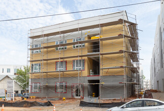 103 Park Apartments in Raleigh, NC - Building Photo - Building Photo