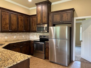 3100 Claremont Dr in College Station, TX - Building Photo - Building Photo