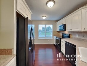 439 Tucker Trice Blvd in Lebanon, TN - Building Photo - Building Photo