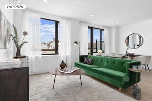 912 Broadway in Brooklyn, NY - Building Photo