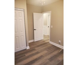 17 W Talbott St in Baltimore, MD - Building Photo - Building Photo