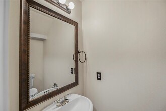 22110 Field Green Dr in Cypress, TX - Foto de edificio - Building Photo