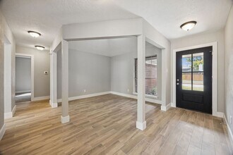 2942 Waterloo Rd in Pearland, TX - Building Photo - Building Photo