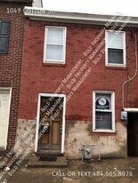1049 Cotton St in Reading, PA - Building Photo