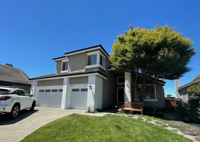 262 Canyon Lakes Pl in San Ramon, CA - Building Photo - Building Photo
