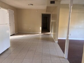 3831 Meadow Ln in Jackson, MS - Building Photo - Building Photo