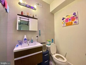 1622 W Jefferson St in Philadelphia, PA - Building Photo - Building Photo