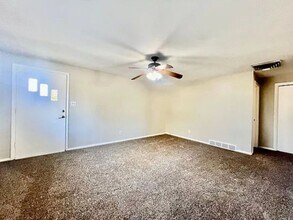 6365 Moore Cir in Arvada, CO - Foto de edificio - Building Photo