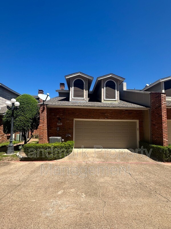 5845 Water Ridge Dr in Arlington, TX - Building Photo - Building Photo