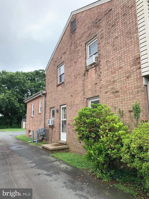 300 Claiborne Ave
