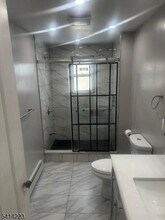 12 Hawthorne Ave in East Orange, NJ - Building Photo - Building Photo