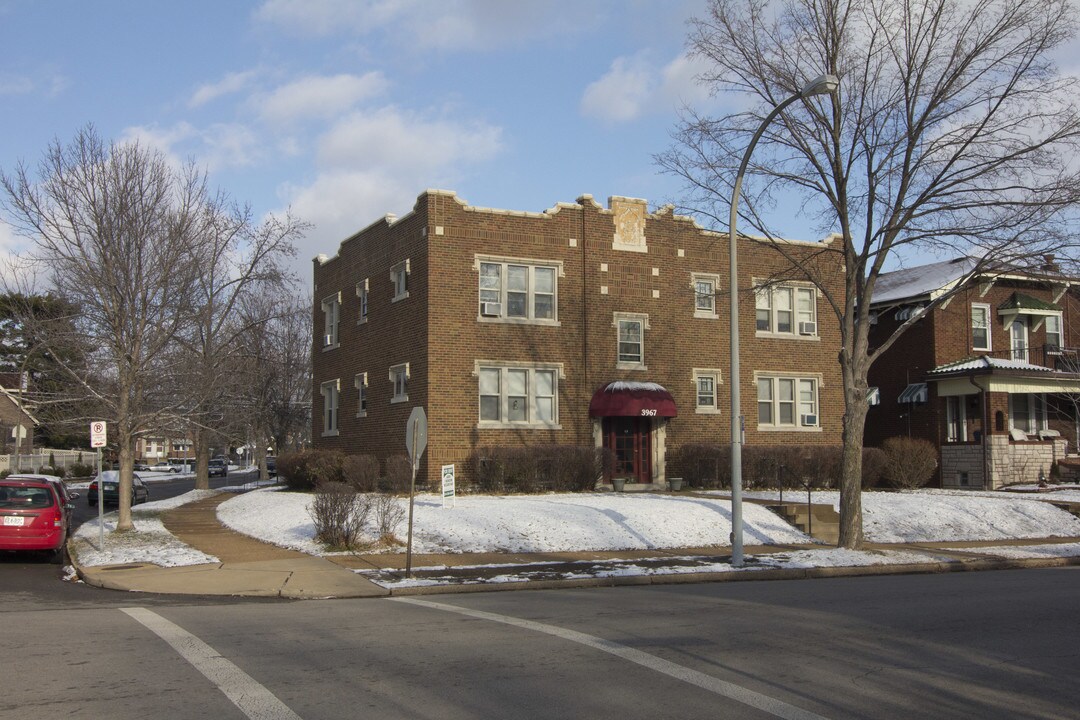 3967 Wilmington Ave in St. Louis, MO - Foto de edificio