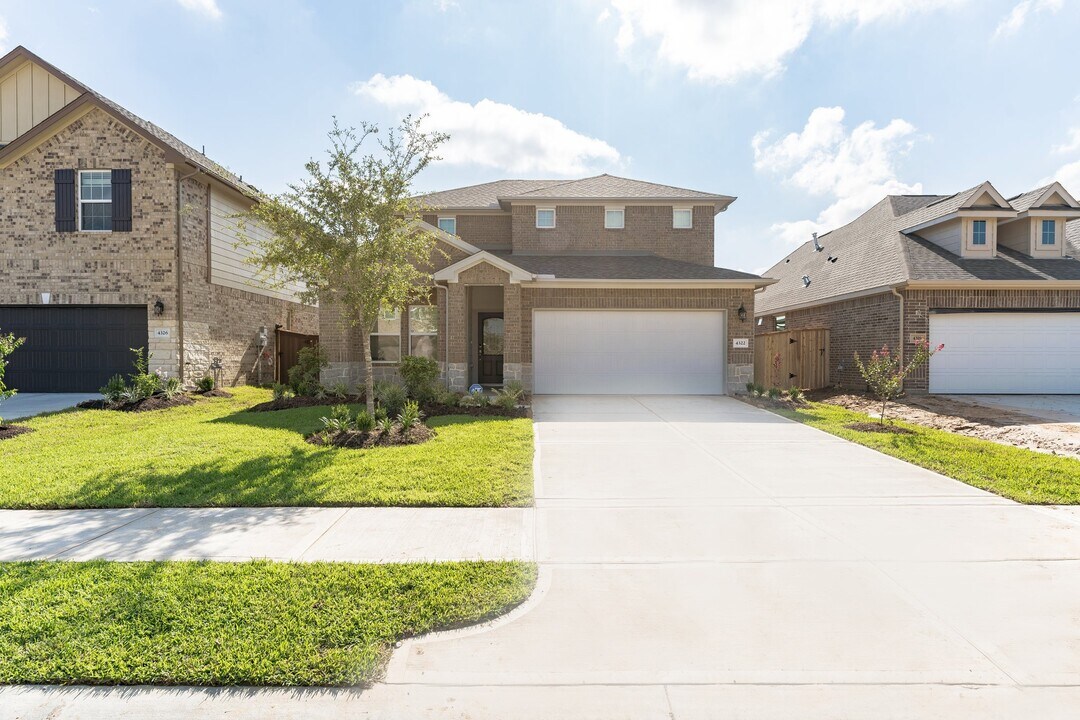 4322 Pale Fox Ln in Katy, TX - Building Photo