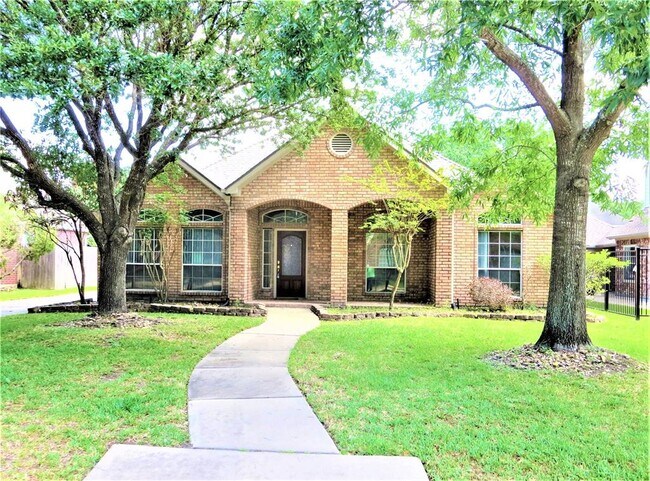 property at 419 Wellington Point