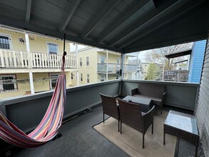 35 Magnus Ave, Unit 3 in Somerville, MA - Foto de edificio - Building Photo