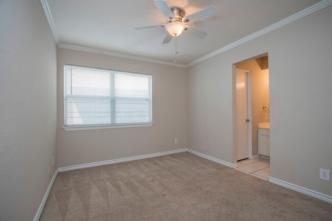 property at 1416 Hawthorne St