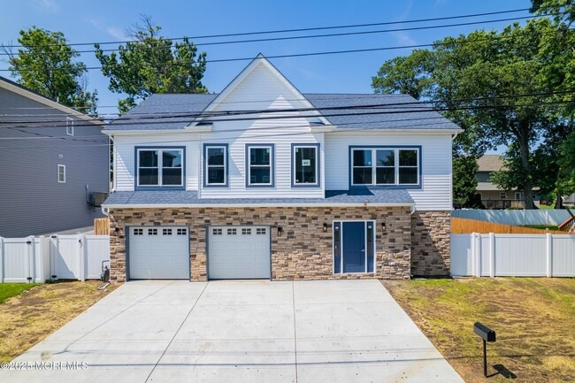 property at 720 8th St