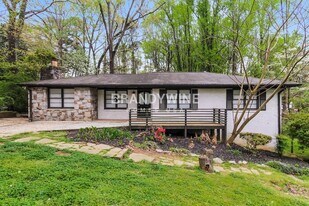 3292 Westmart Ln in Doraville, GA - Building Photo