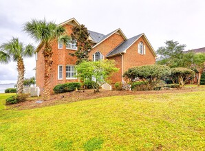 337 Bay Run in Newport, NC - Foto de edificio - Building Photo