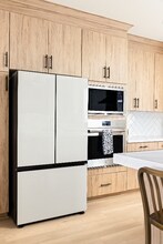 4854 Parsley Ln in Carlsbad, CA - Foto de edificio - Building Photo