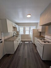 2250 Northland Ave in Lakewood, OH - Building Photo - Building Photo