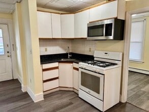 6 Harvard St in Lowell, MA - Building Photo - Building Photo